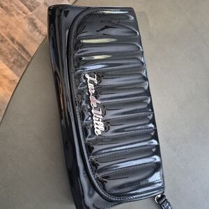 Lux de Ville Black and Pink Patent Clutch